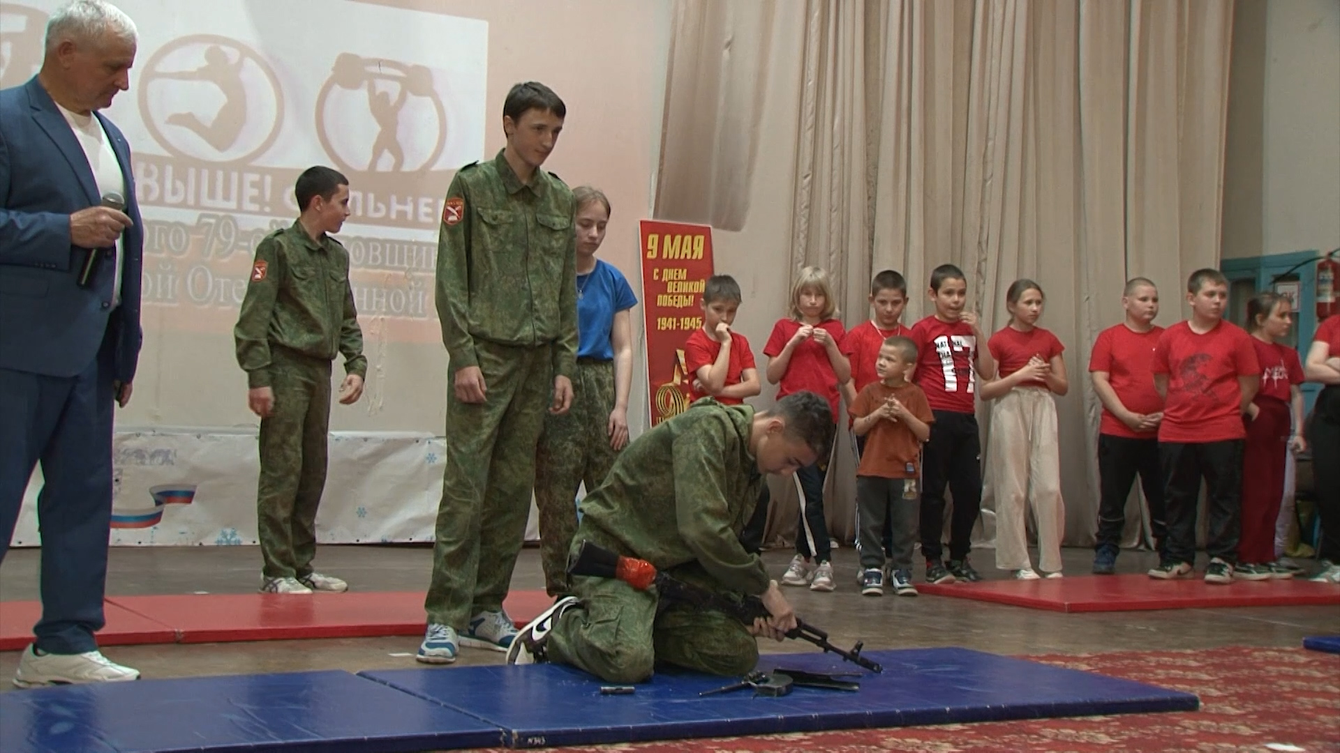 Военно-спортивный праздник «Быстрее! Выше! Сильнее!» прошёл в ЦКР села Весёлое