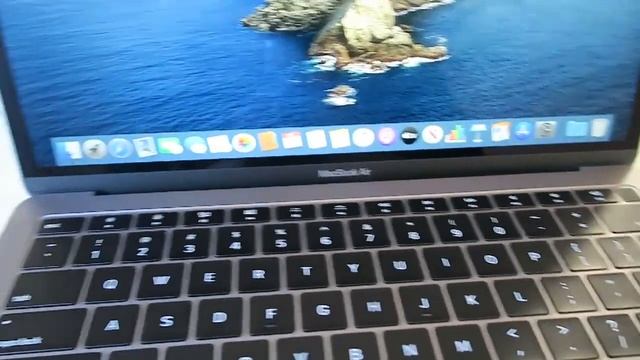2019 MacBook Air Unboxing (12/28/19)