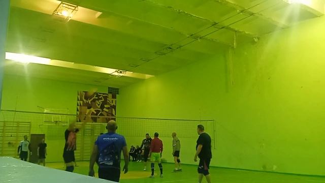 Хороший волейбол в 4 команды.Ветераны старались,но сегодня не всё получалось.04.11.23.