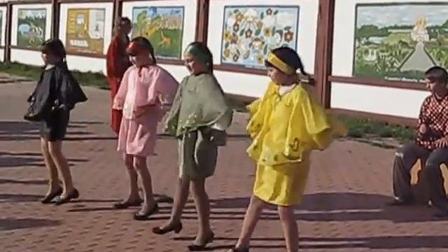 Праздничная программа в центре Золотая хохлома .wmv