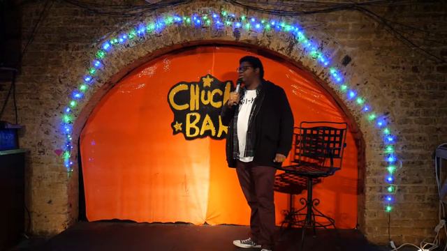 Chris Islame live at Chucks bar