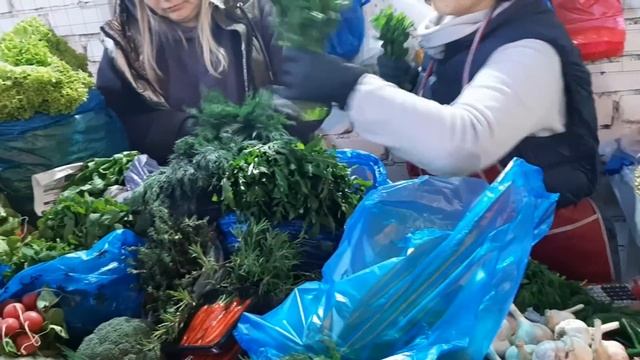 ПРЕЗЕНТ от ТАЙНОГО ПОКЛОННИКА и поездка