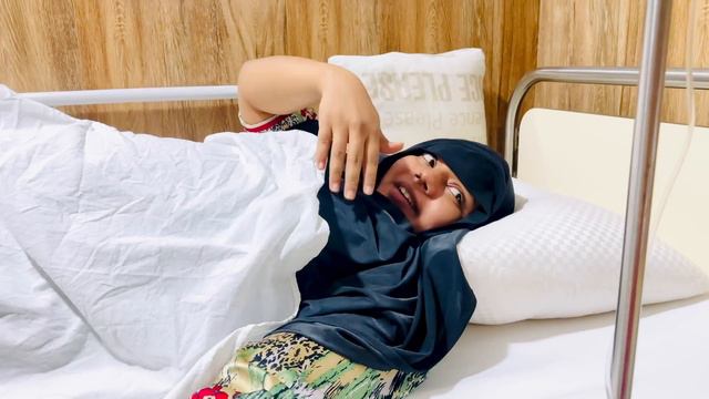 Nida Ko Emergency Me Karna Padha Hospital Me Admit😢| Itna Dard Kese Jhelega Koi😭| Sufiyan and Nida