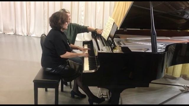 Чекмезова Т.В.
В.А.Моцарт «Соната F-dur. 1 часть»