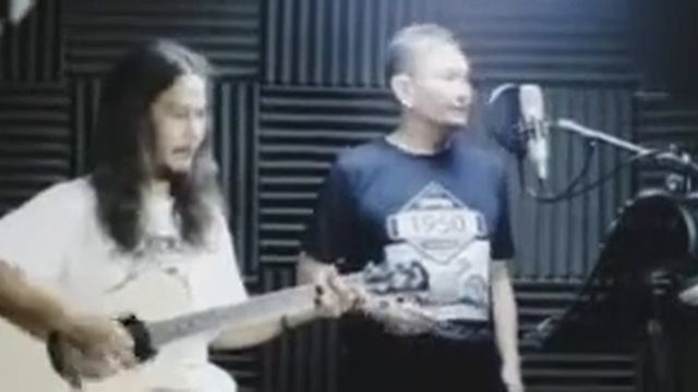 Cover Syair Kehidupan & Saksi Gitar Tua (Ahmad Albar) by Agung Sugih Rahardja feat Eko Himawan