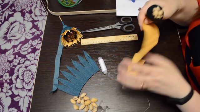 Подсолнух со снеками для пивного букета