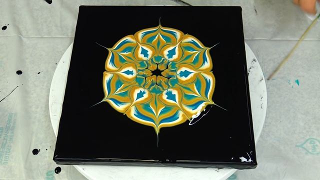 (532) CUP BOTTOM pour ~ Reverse flower dip with paper napkin ~ #StayCreative