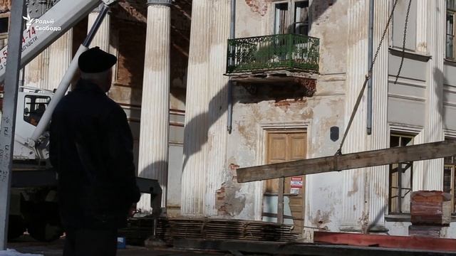 Палац Умястоўскіх пачалі аднаўляць  Дворец Умястовских начали восстанавливать
