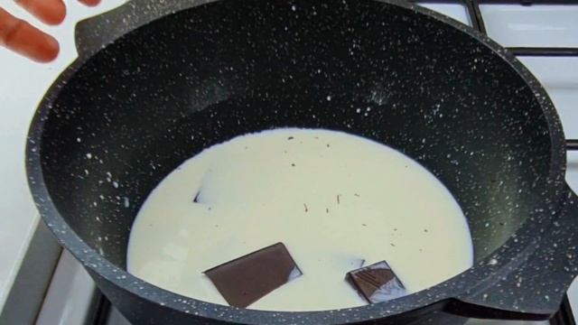 Dessert OHNE Backen und OHNE Gelatine Nur 3 Zutaten! Rezept in 5 Minuten!