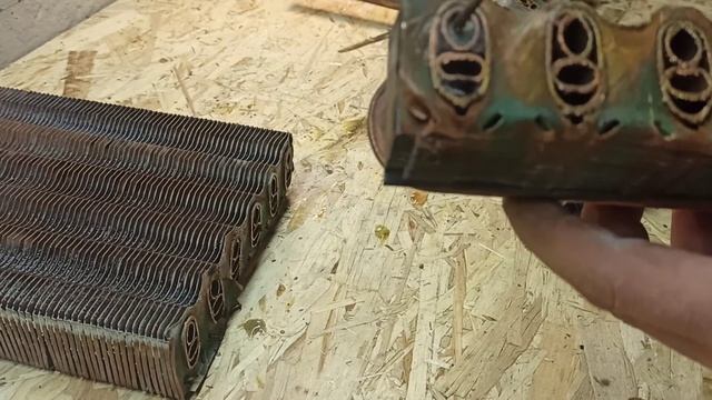 Газовый котел Bosch Gas 4000. Распил битермического теплообменника. Забиты оба контура.