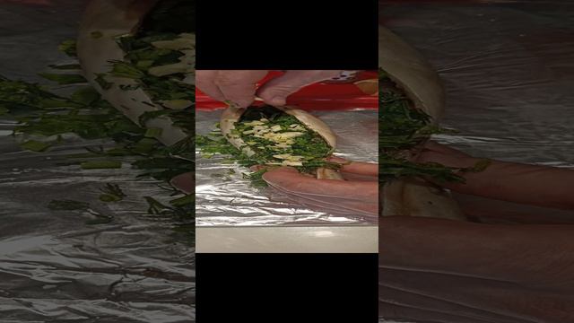 рыба (скумбрия) на углях #еда #вкусно #рыба #скумбрия #мангал