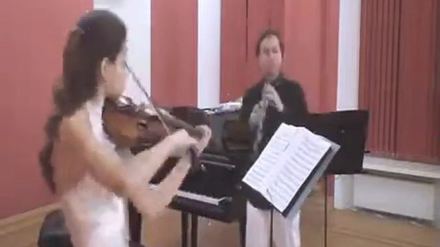 Vivaldi. Concerto for violin, oboe and organ, part 1