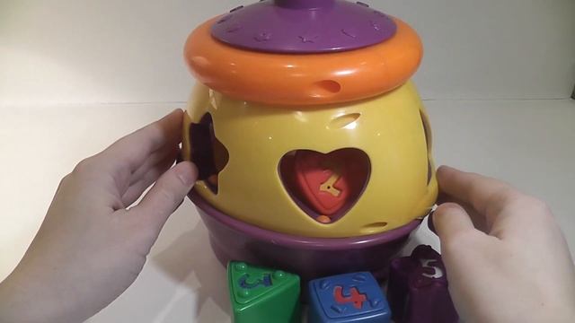 Давай поиграем с Волшебным горшочком. Let's play with magic pot.