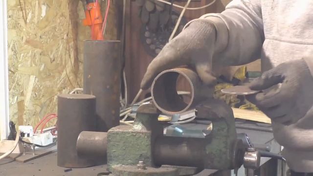 ПРОСТАЯ   ПЕЧЬ  для ГАРАЖА .