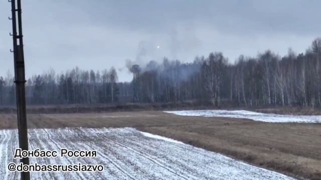 Кадры уничтожения ВСУшной антенны РЭБ, установленной на пограничной вышке в Черниговской области