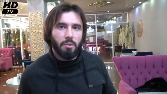 ХОЗЯИН И  РАБОТНИК  - ОДНА ПАРА САПОГА.