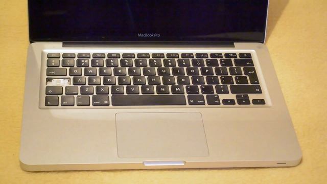 MacBook Pro - Schimbare tastatura -  tasta CAPS LOCK - Macbook Pro 13"  Keyboard Repair & Replacing