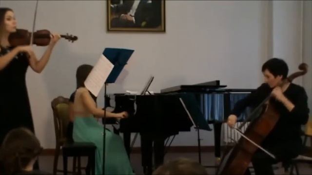С. Кондрашов. Интродукция и рондо.
