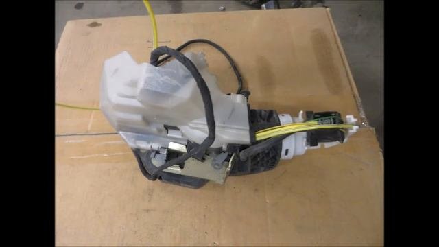 Замок задней двери Mercedes S W220 A2207304635