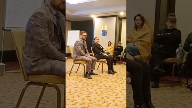 Психолог об экстрасенсах.