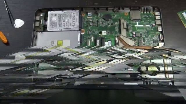 DELL Vostro 2520 1540 HDD Replace