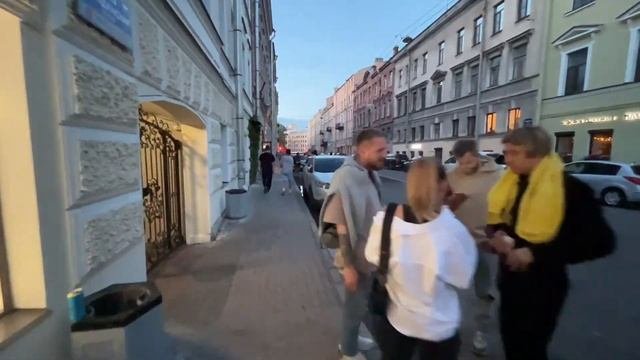 SATURDAY Night in St Petersburg Russia under Sanctions and New NATO Threats. LIVE