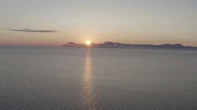Звуки природы _ пение КИТОВ, ПИАНИНО, звуки МОРЯ #relaxingmusic #звукиприроды #киты #пианино