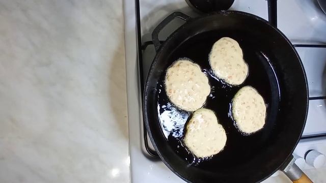 Оладьи из манки.