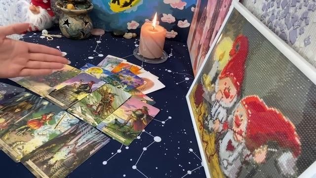 Отношение к Вам загаданного человека Онлайн гадание ? Таро расклад