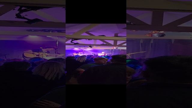 20230303_214203.mp4