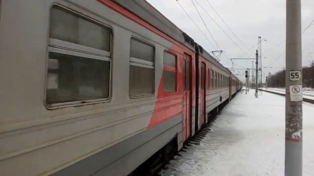 Электропоезд ЭР2Т-7214 станция Апрелевка 26.02.2016
