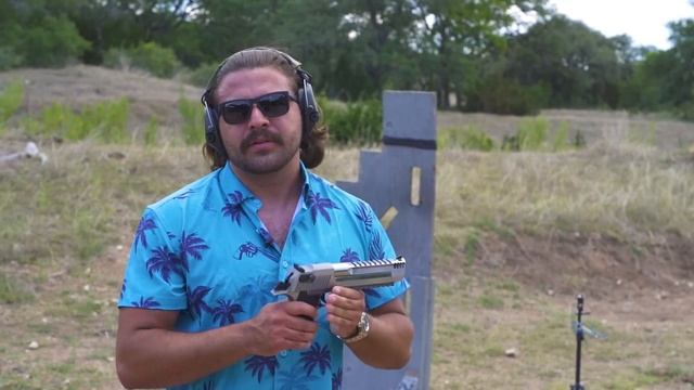 Desert Eagle - .50 Caliber Hand Cannons