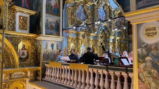 Христос Воскресе (малый вход на Литургии)