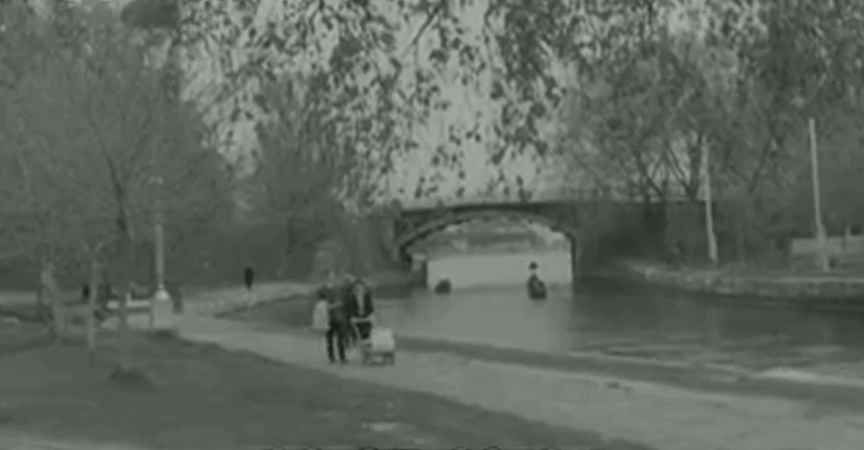 Фабрика "Парижская коммуна" и прогулка по набережной в Вышнем Волочке, 1965 год