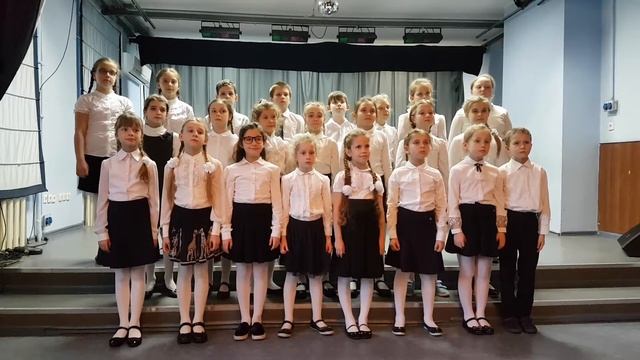 128215 младший хор "Звуки радости", г. Химки—Коньки; Спи, дитя моё, усни.