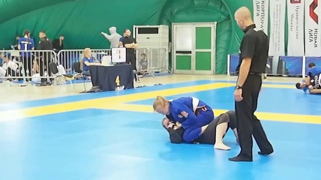 BJJ Moscow Open_20.09.17_white_light_Соболева Полина VS Вяткина Анастасия
