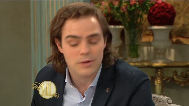 Almorzando con Mirtha Legrand 2014 - Peter Lanzani defendió a Martina Stoessel