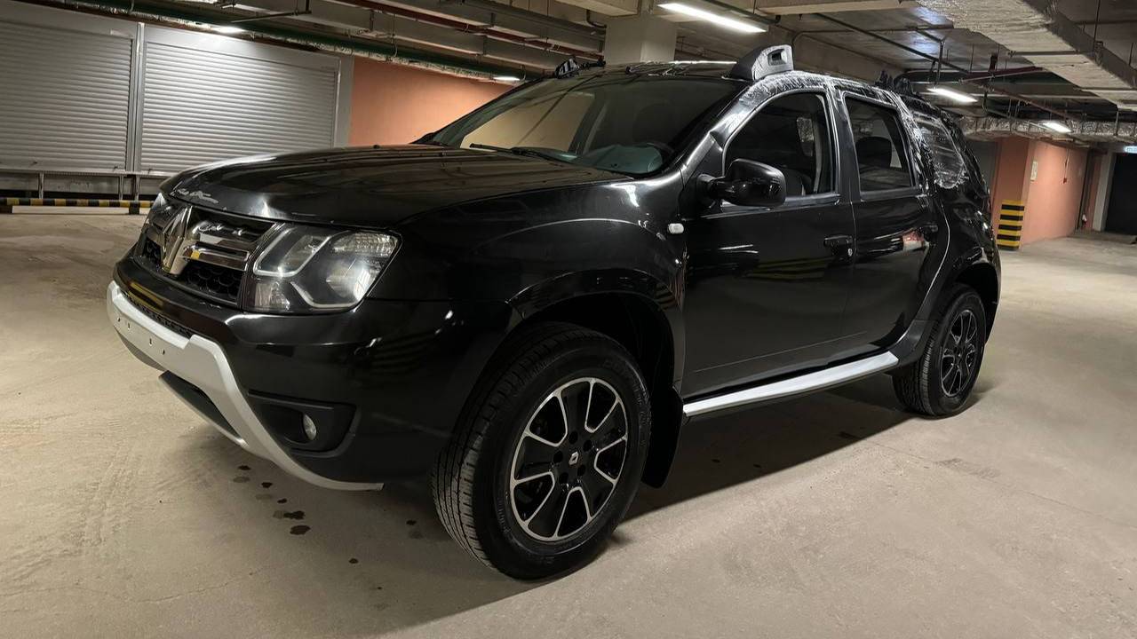 Renault Duster; 1,6 MT; 2019; Черный