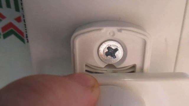 Не закрывается пластиковое окно Что делать? 1