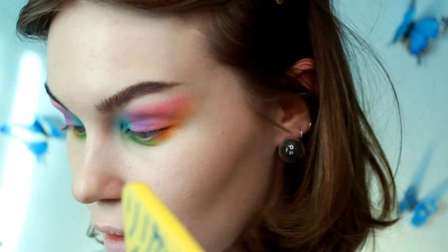 весенний макияж 2020: пастельные тона и графичная стрелка // pastel eyeshadow look