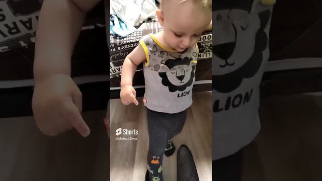 Стиляга, бархатные а нет резиновые тяги, мамин симпатяга❣️#видео #дети #top #cutebaby #малыш #видео