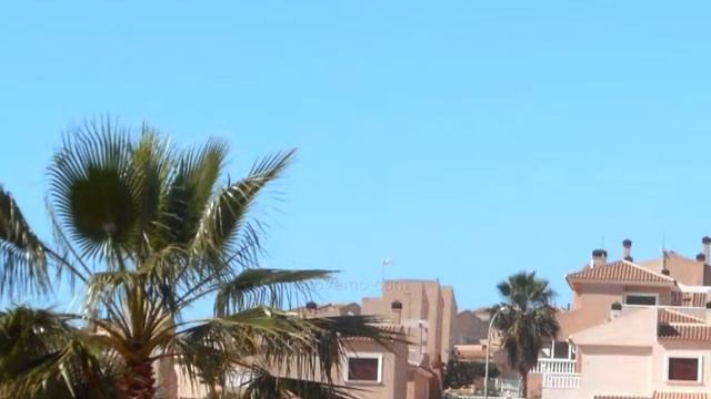 Espagne : Trouver une maison lumineuse, familiale - Une Belle construction avec vue sur la mer ?