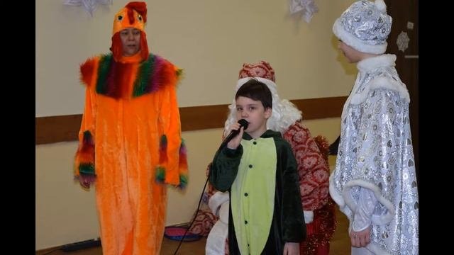 29 декабря. Новогодний утренник учащихся ресурсных классов школы 2009
