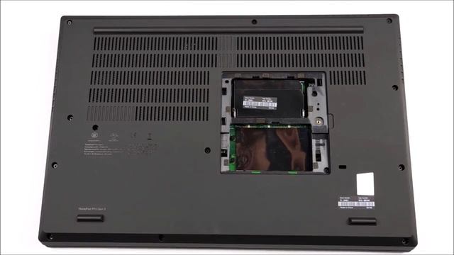 ? Lenovo ThinkPad P15 Gen 2 - Desmontagem