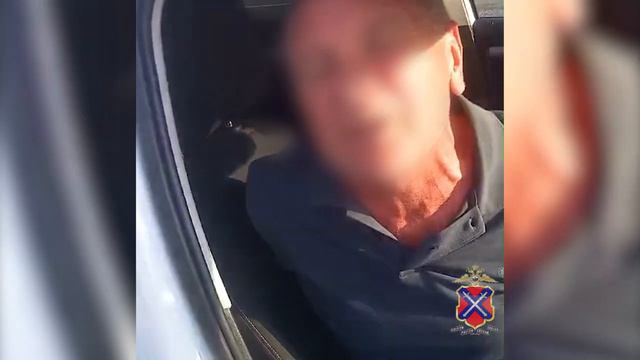В Волгоградской области по подозрению в присвоении фуры с грузом задержаны водитель и его сообщник
