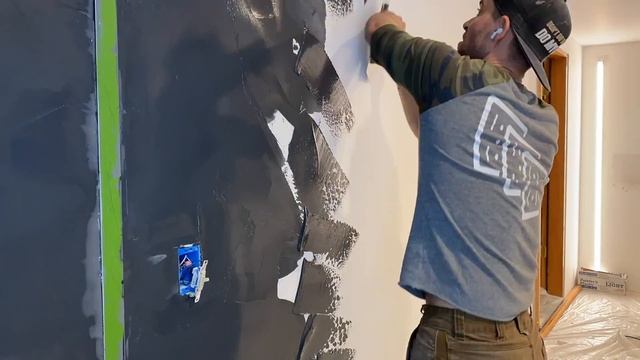 HOW TO APPLY VENETIAN PLASTER
