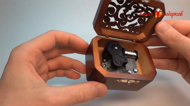 Ручная музыкальная шкатулка из дерева