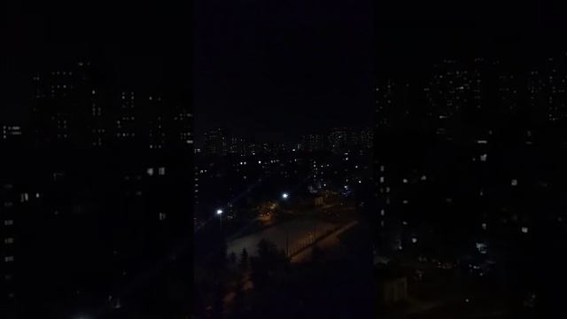 Пассажирский лифт OTIS 2000R в доме по адресу проспект художников 2 подъезд 4 г.п. 1980 (12 этажей)