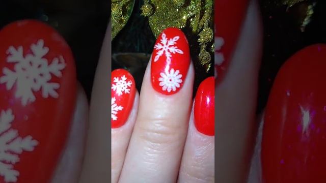 Мой красивый рождественский маникюр со снежинками?❄️❄️?