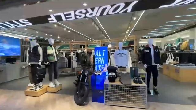 ЗУБАРЕВ ОТНЯЛ КАЧАЛИ У КИТАЙСКОГО МАЛЬЧИКА